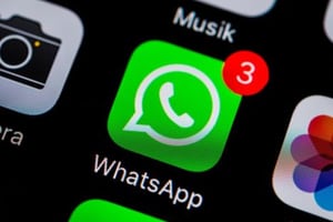¿Cómo silenciar llamadas de desconocidos en WhatsApp?