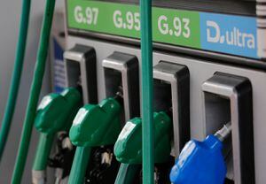 Descuentos en Copec y Petrobras: Así puedes conseguir $200 de rebaja por litro de bencina