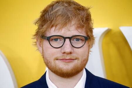 Ed Sheeran dará escultura de órgano genital masculino a Sam Smith