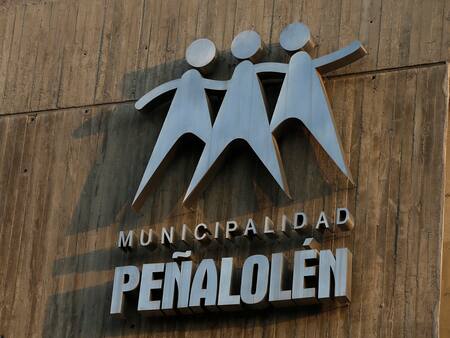 Municipalidad de Peñalolén publicó ofertas laborales: Pagan desde $900.000
