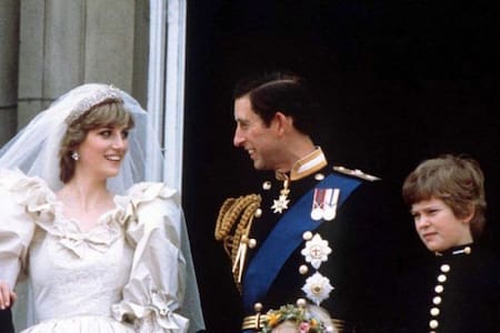 Revelan que la princesa Diana tenía un segundo vestido de novia
