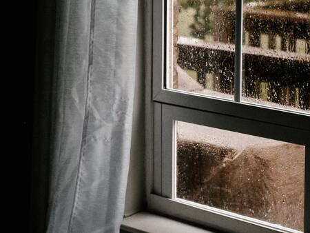¡Cuidado con la lluvia! Así puedes sellar tus ventanas para que no entre el agua