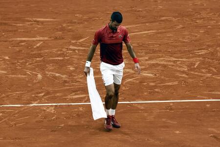 Novak Djokovic rompió el silencio tras retirarse de Roland Garros y perder el número uno del mundo