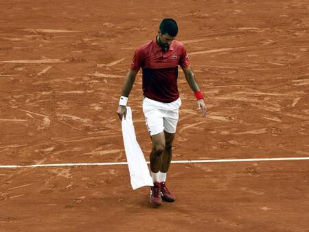 Novak Djokovic rompió el silencio tras retirarse de Roland Garros y perder el número uno del mundo