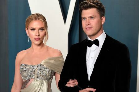 Colin Jost, esposo de Scarlett Johansson, aclara rumores sobre su primer hijo