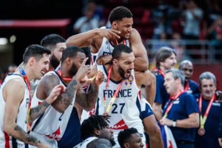 Francia remontó ante Australia y se quedó con bronce en Mundial de Baloncesto