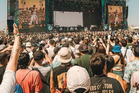 Consejos para sobrevivir a Lollapalooza Chile 2024: Así puedes resistir en pie las 10 horas de festival