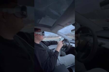 VIDEO | Policía controla a usuario que se encontraba utilizando su Apple Vision Pro mientras manejaba