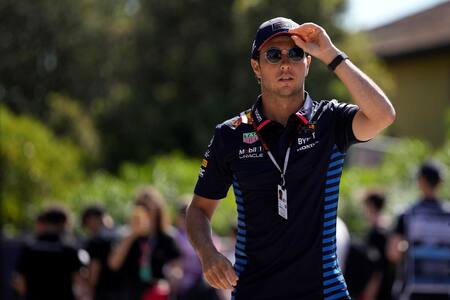 Checo Pérez se hace el difícil: rechazó la primera oferta de Red Bull para renovar