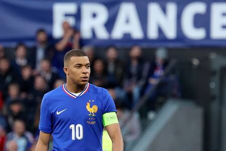 ¿Peligra para la Eurocopa?: Kylian Mbappé está entre algodones y preocupa a Francia