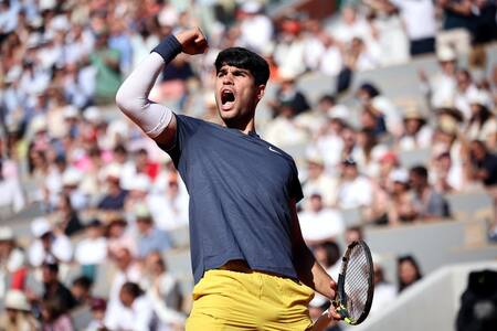 Carlos Alcaraz le ganó una final infartante a Zverev y es el nuevo campeón de Roland Garros