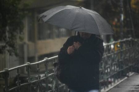 Meteorólogo Gianfranco Marcone confirma la hora en que comenzará a llover en la Región Metropolitana