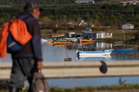 Cinco pescadores se perdieron frente a Chiloé: No habrían tenido autorización para zarpar