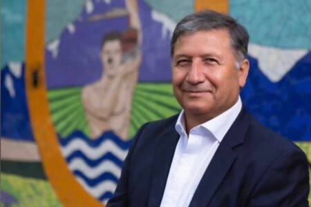 ¿Quién es Luis Escanilla, ganador de las Elecciones Primarias de la centroizquierda en Puente Alto?