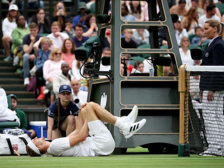 VIDEO | La terrorífica caída de Alexander Zverev que asustó a todos en Wimbledon
