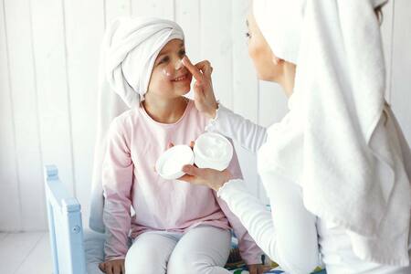 Skincare en TikTok: La peligrosa tendencia que pone en riesgo el desarrollo de menores
