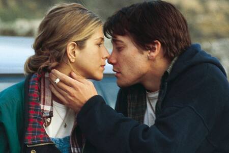Jake Gyllenhaal aseguró que grabar escenas íntimas con Jennifer Aniston fue una "tortura"