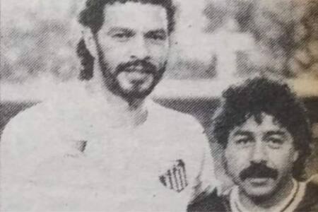La “traición” de Carlos Caszely: El día en que el ídolo de Colo Colo defendió a otro club del fútbol chileno