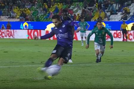 VIDEO | En México anularon por “doble toque” penal idéntico al de Everton vs Unión Española 