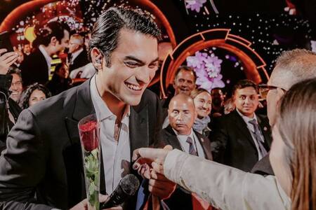“El marido de Chile”: Redes sociales de Matteo Bocelli se llenan de mensajes de amor tras acompañar a su padre en el Festival de Viña 2024