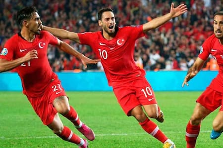 Eurocopa EN VIVO: Turquía amplía su ventaja sobre Austria y pone un pie en los cuartos de final