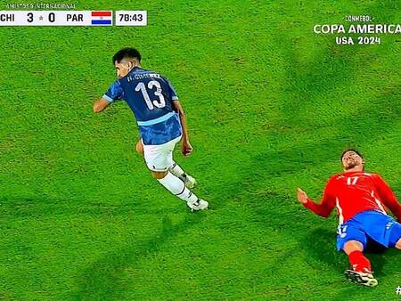 El calvario de Felipe Loyola: disputó 20 minutos ante Paraguay, salió llorando y se complica para Copa América 