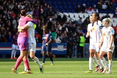 VIDEO | Así festejó Tiane Endler su paso a la final de Champions League con el Lyon