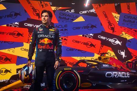 Es oficial: Checo Pérez renovó con Red Bull y seguirá siendo compañero de Max Verstappen