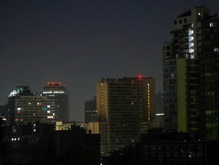 Tras masivo corte de luz, servicio vuelve casi en su totalidad a la Región Metropolitana