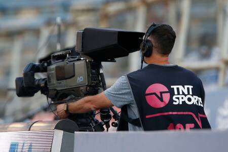 Duro golpe a TNT Sports: ¿por qué deberá pagar una millonaria multa de 25 millones de dólares?