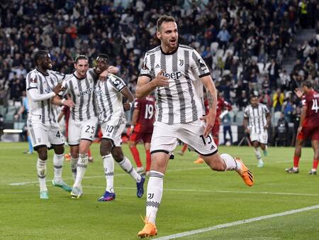 VIDEO | En el minuto 97: el agónico gol de la Juventus para empatar ante el Sevilla en la Europa League